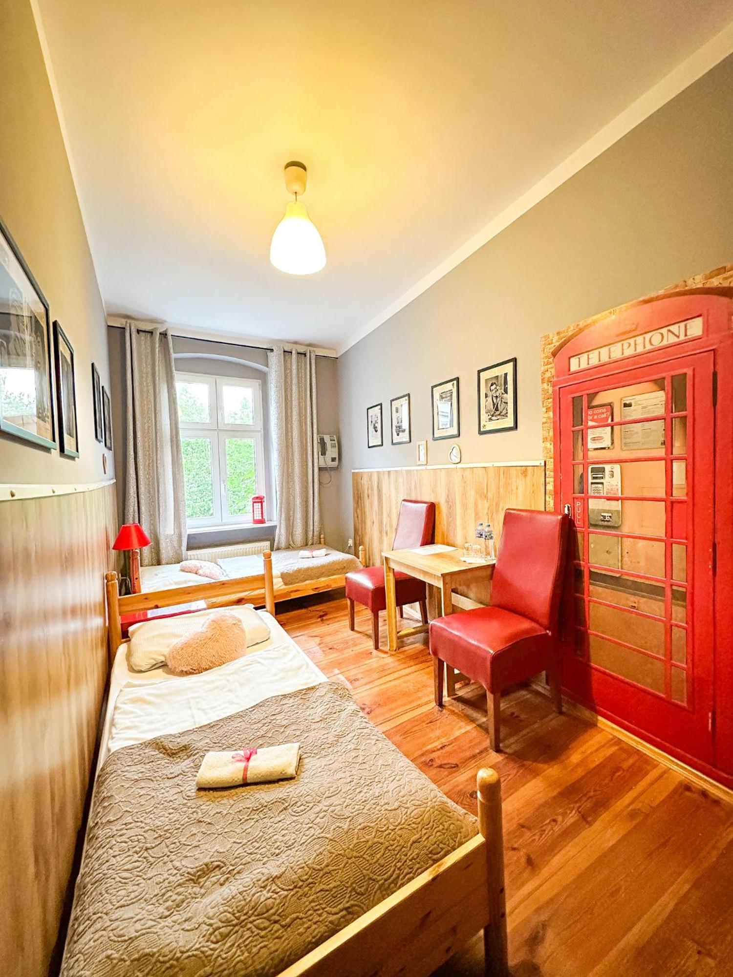 Explorer Hostel & Apartment Stare Miasto Old Town 24H #Don'T Be A Tourist, Be An Explorer! Poznań Extérieur photo