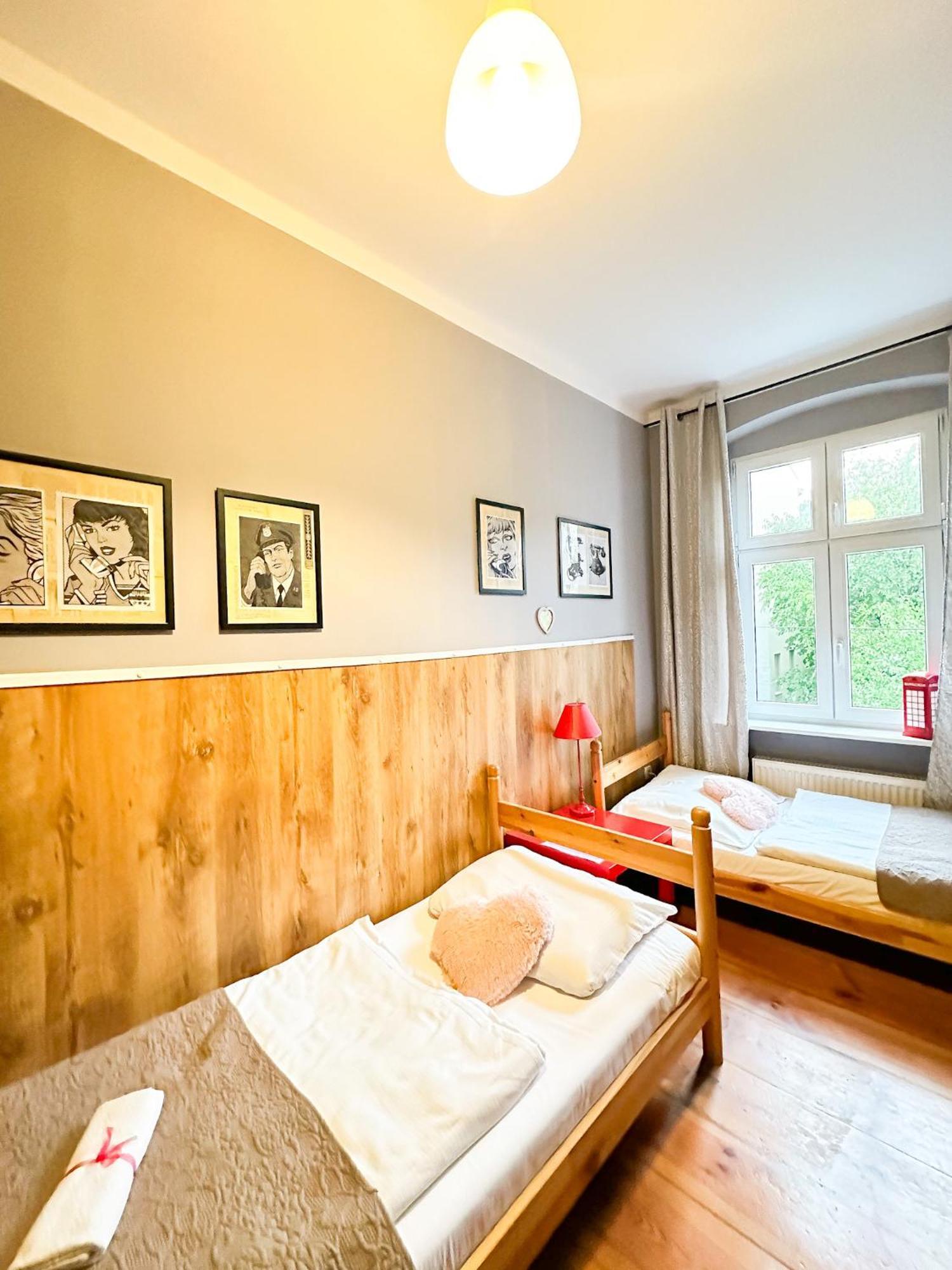 Explorer Hostel & Apartment Stare Miasto Old Town 24H #Don'T Be A Tourist, Be An Explorer! Poznań Extérieur photo